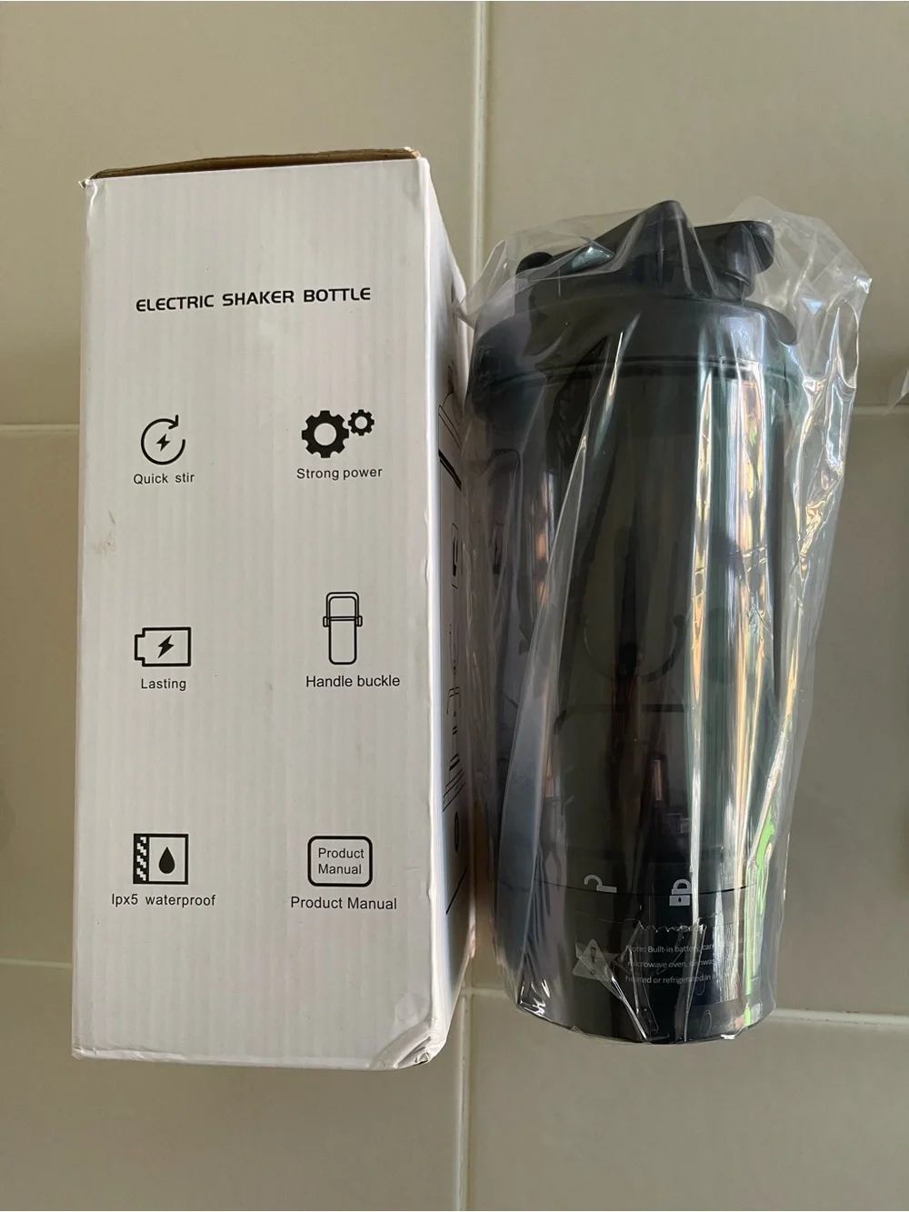 Portable Electric Protein Shaker Bottle - Midnight Black